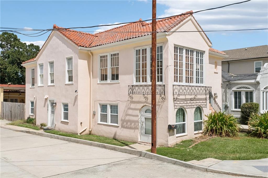 Photo 3 of Single family home for sale at 5520 Canal Blvd, New Orleans, LA 70124 | MLS# 2572989 | Listing updated on 2026-09-18