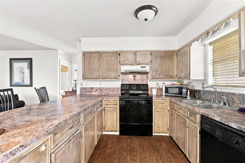 415 Hollywood Lane — photo 5