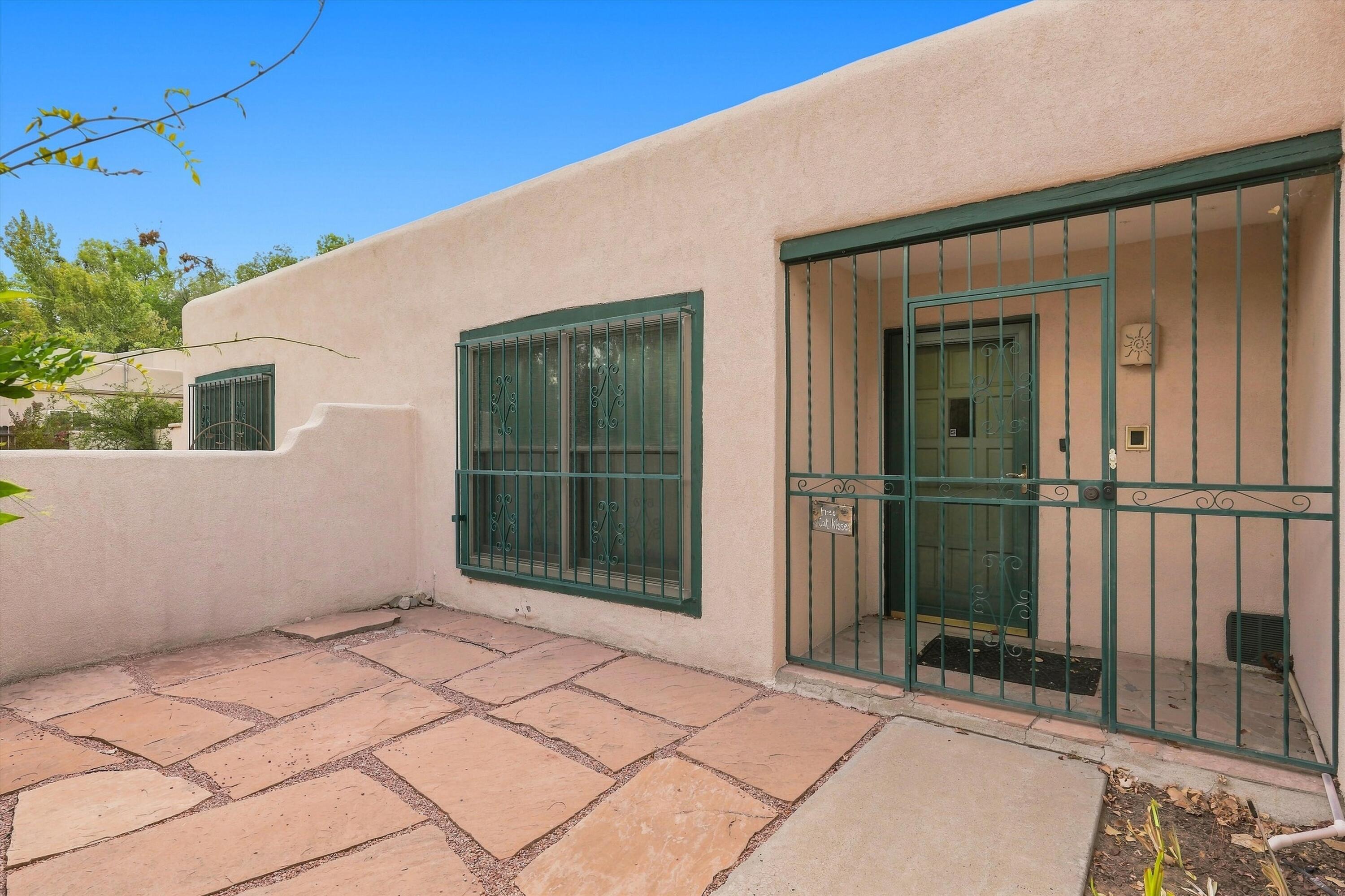 image of 3219 La Mancha Dr Nw, Albuquerque, NM 87104 | MLS# 1109412