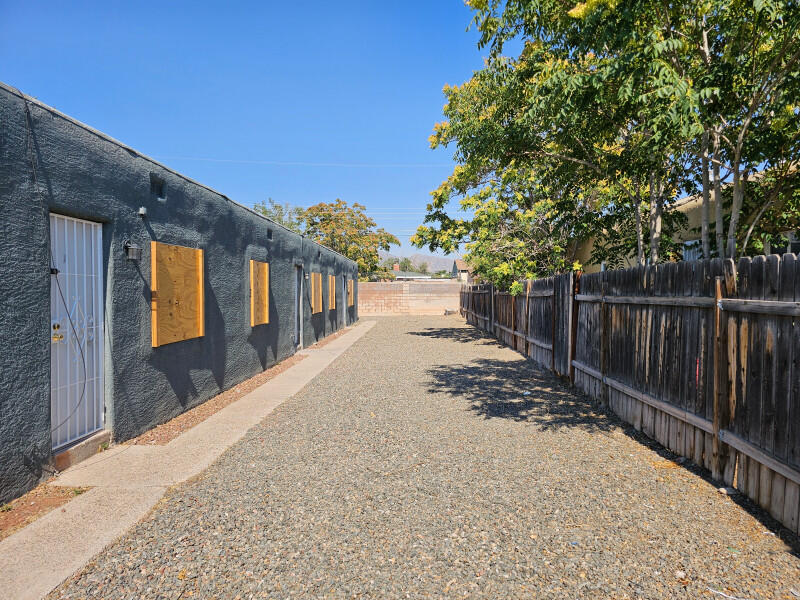 2nd image of 336 Rhode Island St Ne, Albuquerque, NM 87108 | MLS# 1109419