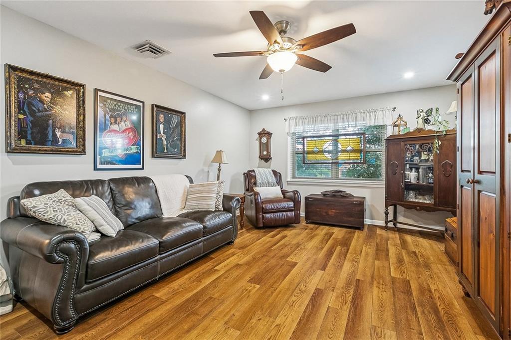 4th image of 6200 Boutall St, Metairie, LA 70003 | MLS# 2573114