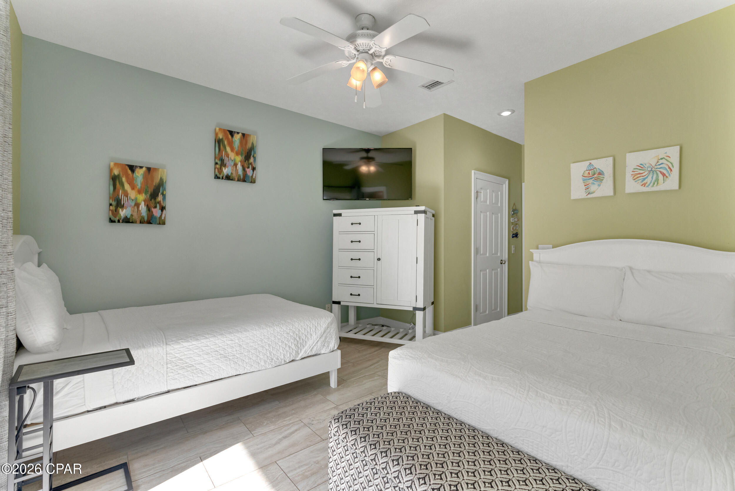 5405 Thomas Drive, Panama City Beach, FL 32408 thumbnail, photo 20 of 61