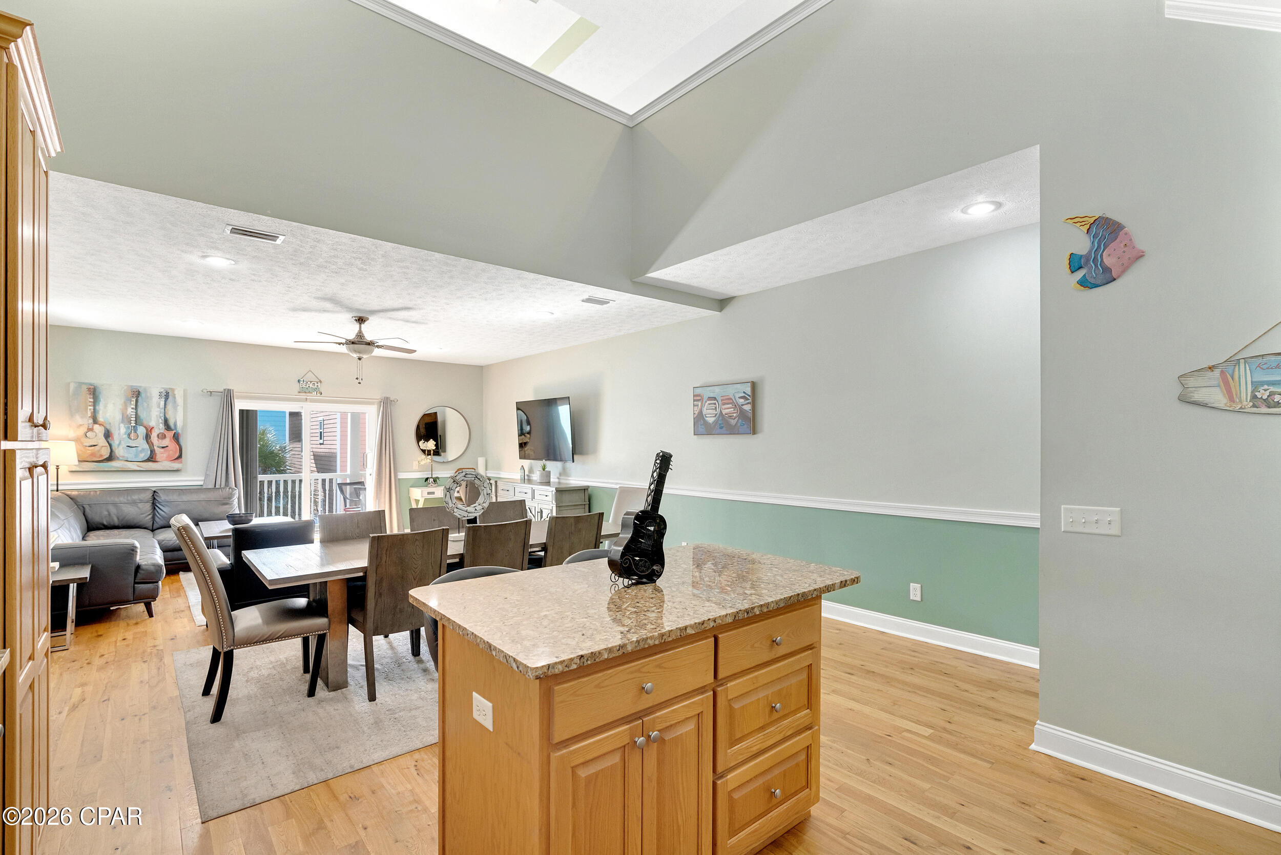 5405 Thomas Drive, Panama City Beach, FL 32408 thumbnail, photo 31 of 61