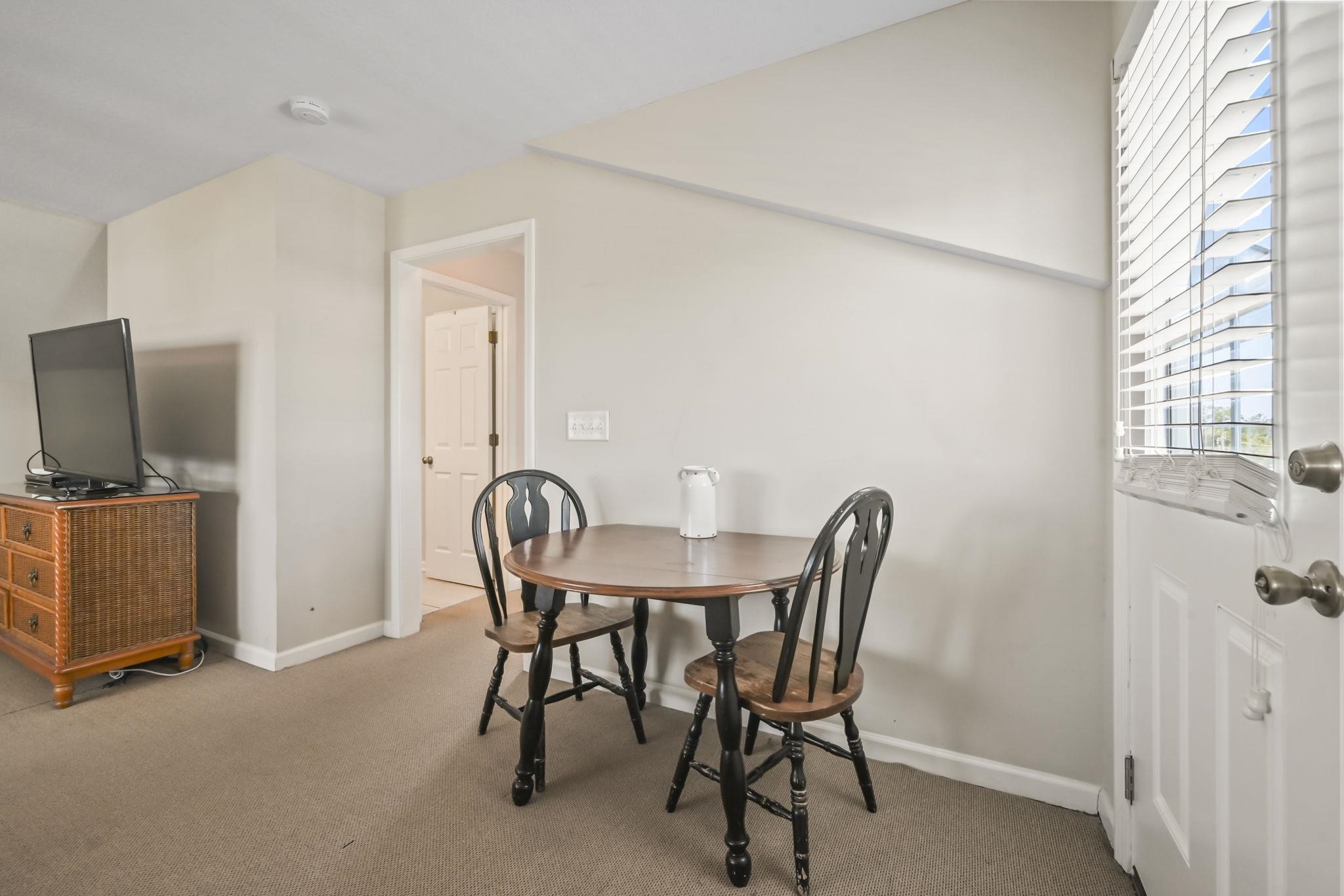 2620551 | Photo 25