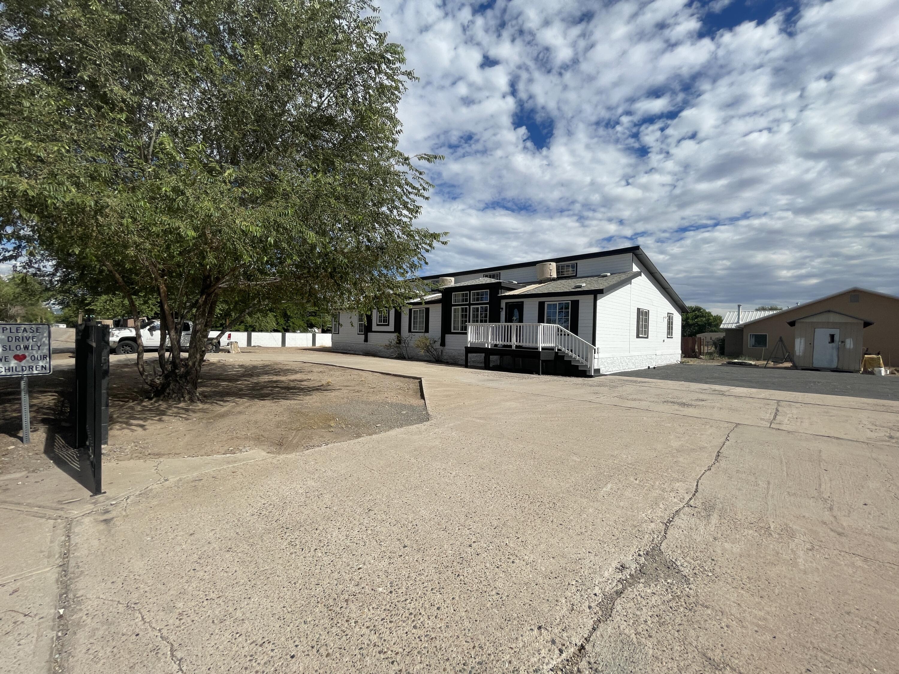 Photo 3 of Manufactured home for sale at 1415 Donna Rd, Bosque Farms, NM 87068 | MLS# 1109453 | Listing updated on 2026-09-17