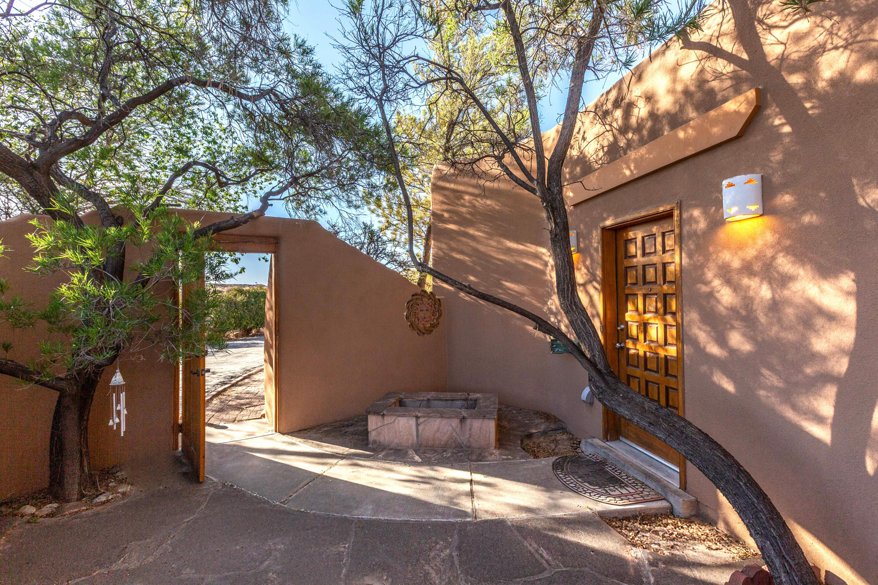 Photo 2 of Single family home for sale at 800 Acebo Rd Ne, Rio Rancho, NM 87124 | MLS# 1109465 | Listing updated on 2026-09-18