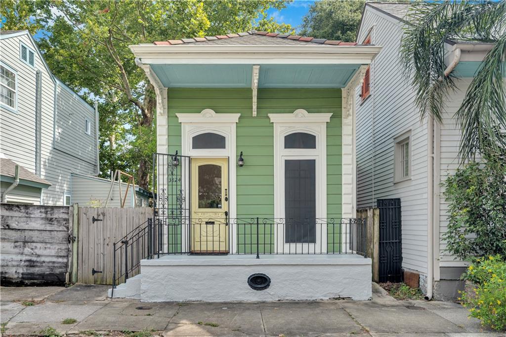 1st image of 3824 Dauphine St, New Orleans, LA 70117 | MLS# 2573359