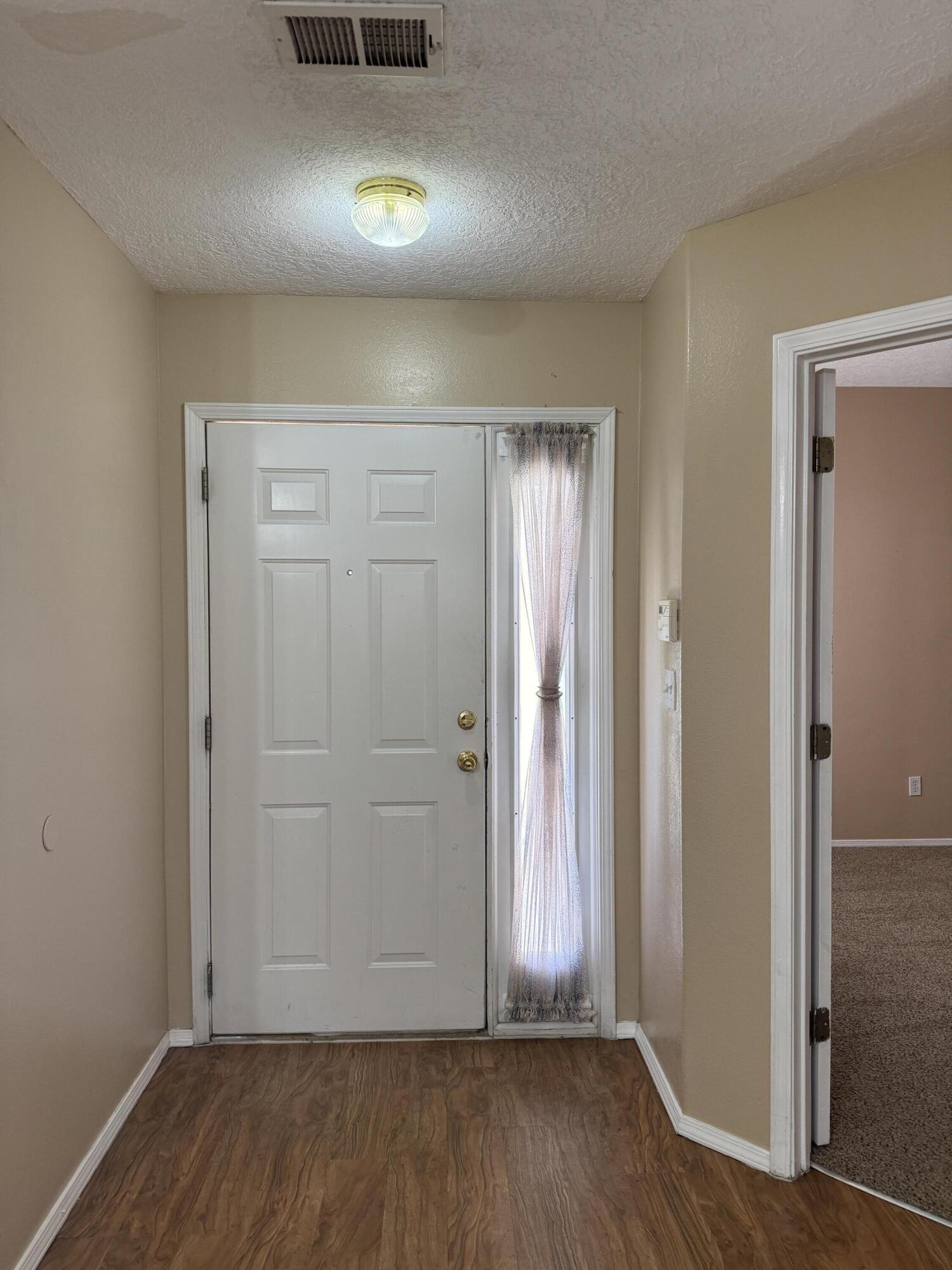 2nd image of 256 Glenridge Park Ln Ne, Albuquerque, NM 87123 | MLS# 1109500