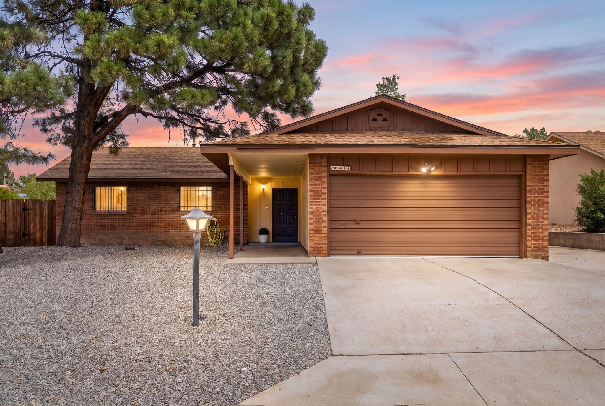 6413 Colleen Avenue NE, Albuquerque