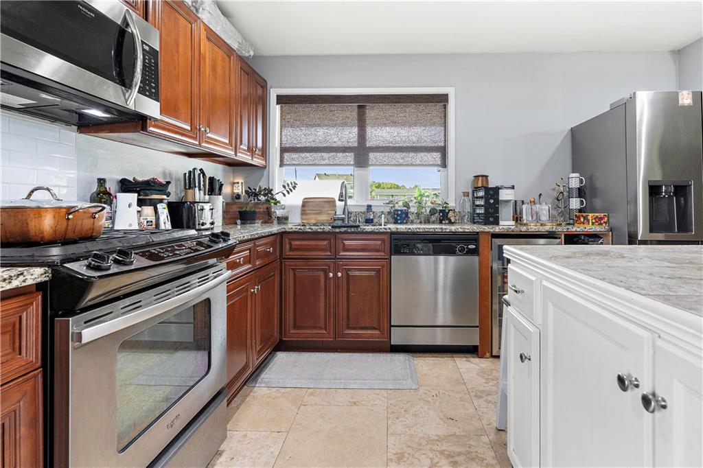 Photo 1 of Single family home for sale at 6021 Amhurst St, Metairie, LA 70003 | MLS# 2573068 | Listing updated on 2026-10-14