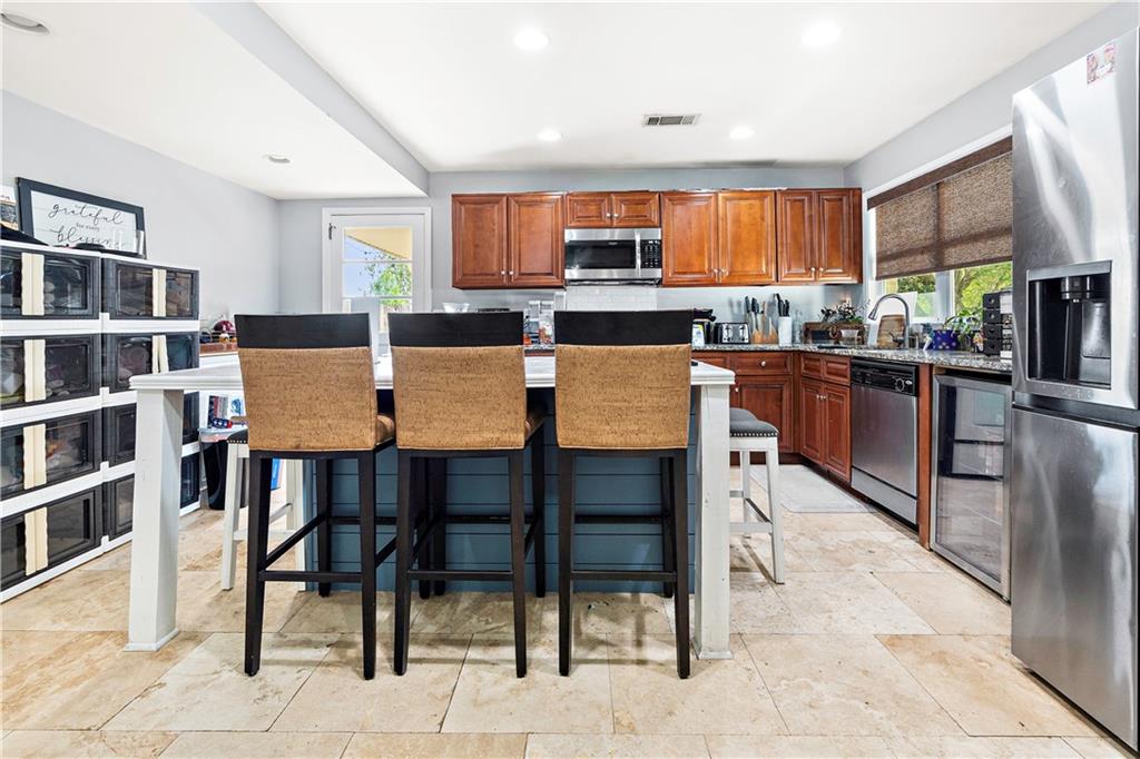 Photo 2 of Single family home for sale at 6021 Amhurst St, Metairie, LA 70003 | MLS# 2573068 | Listing updated on 2026-10-14