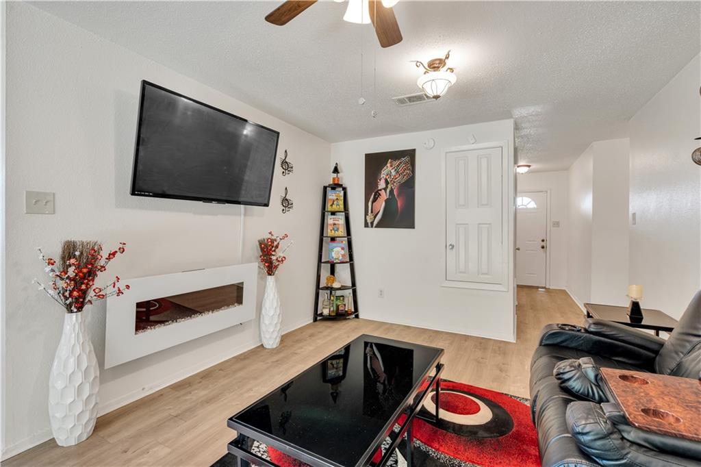 image of 5008 Bowdon St, Marrero, LA 70072 | MLS# 2573529