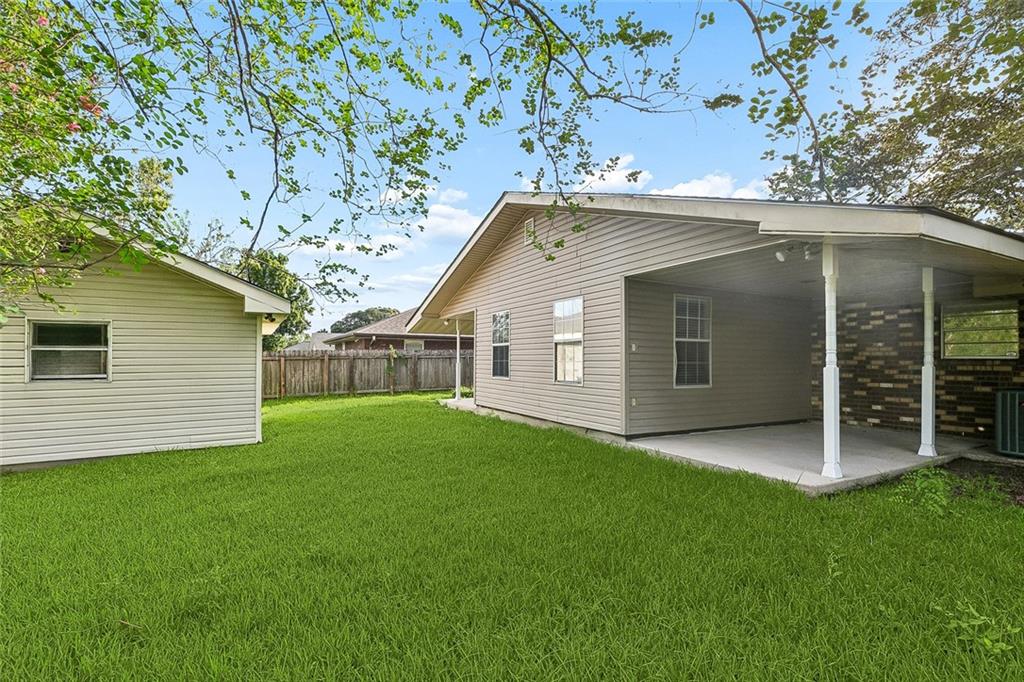 Photo 17 of Single family home for sale at 402 Barton Ave, Luling, LA 70070 | MLS# 2573577 | Listing updated on 2026-09-09
