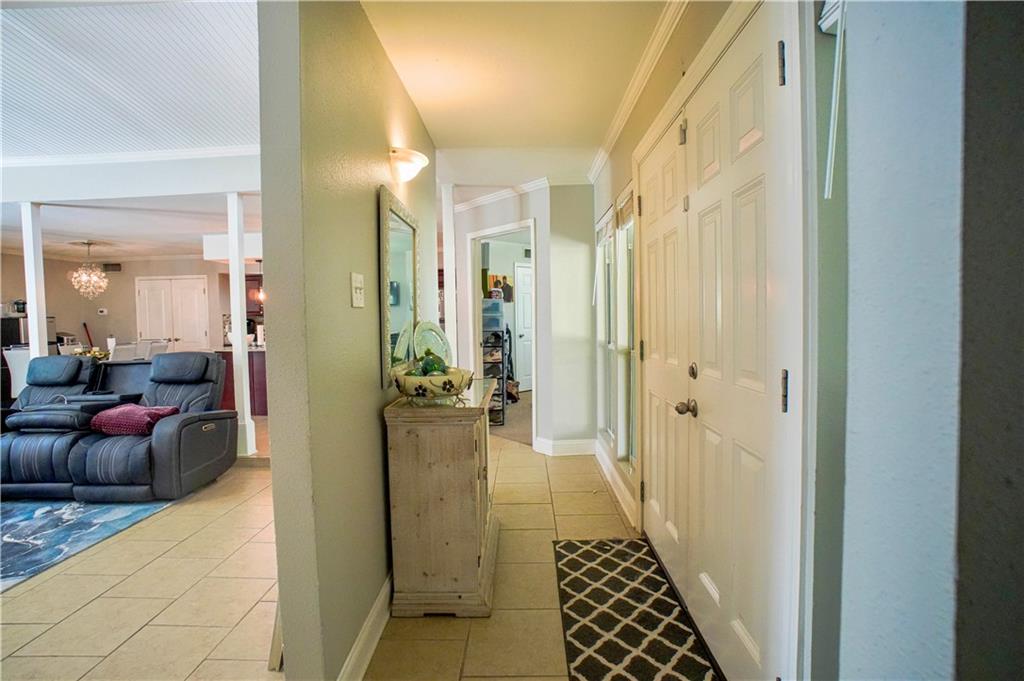 image of 657 E Marlin Ct, Terrytown, LA 70056 | MLS# 2573584