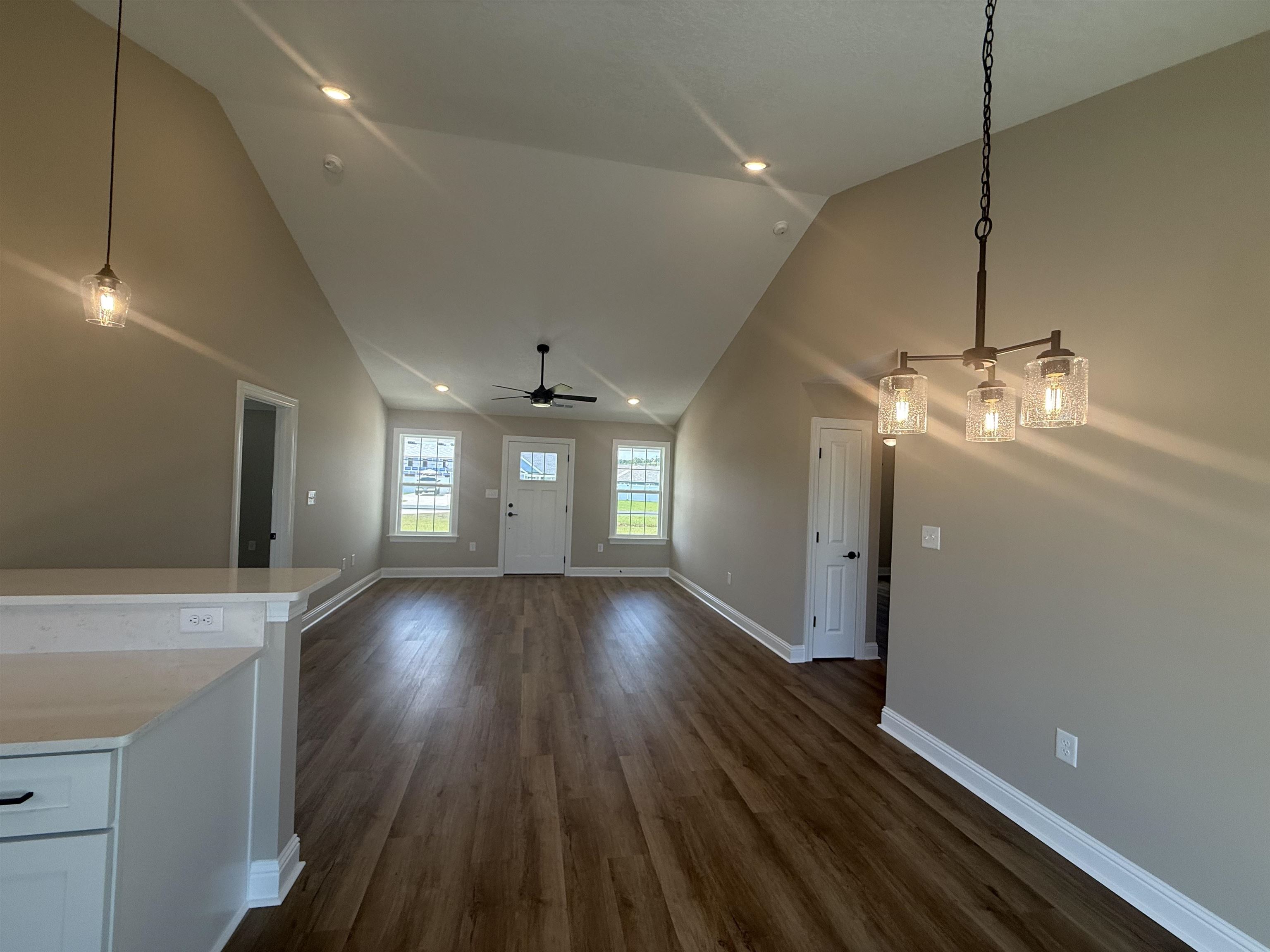 2620681 | Photo 25