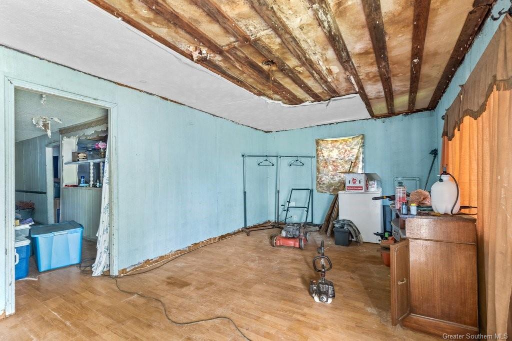 213 Jake Street — photo 3