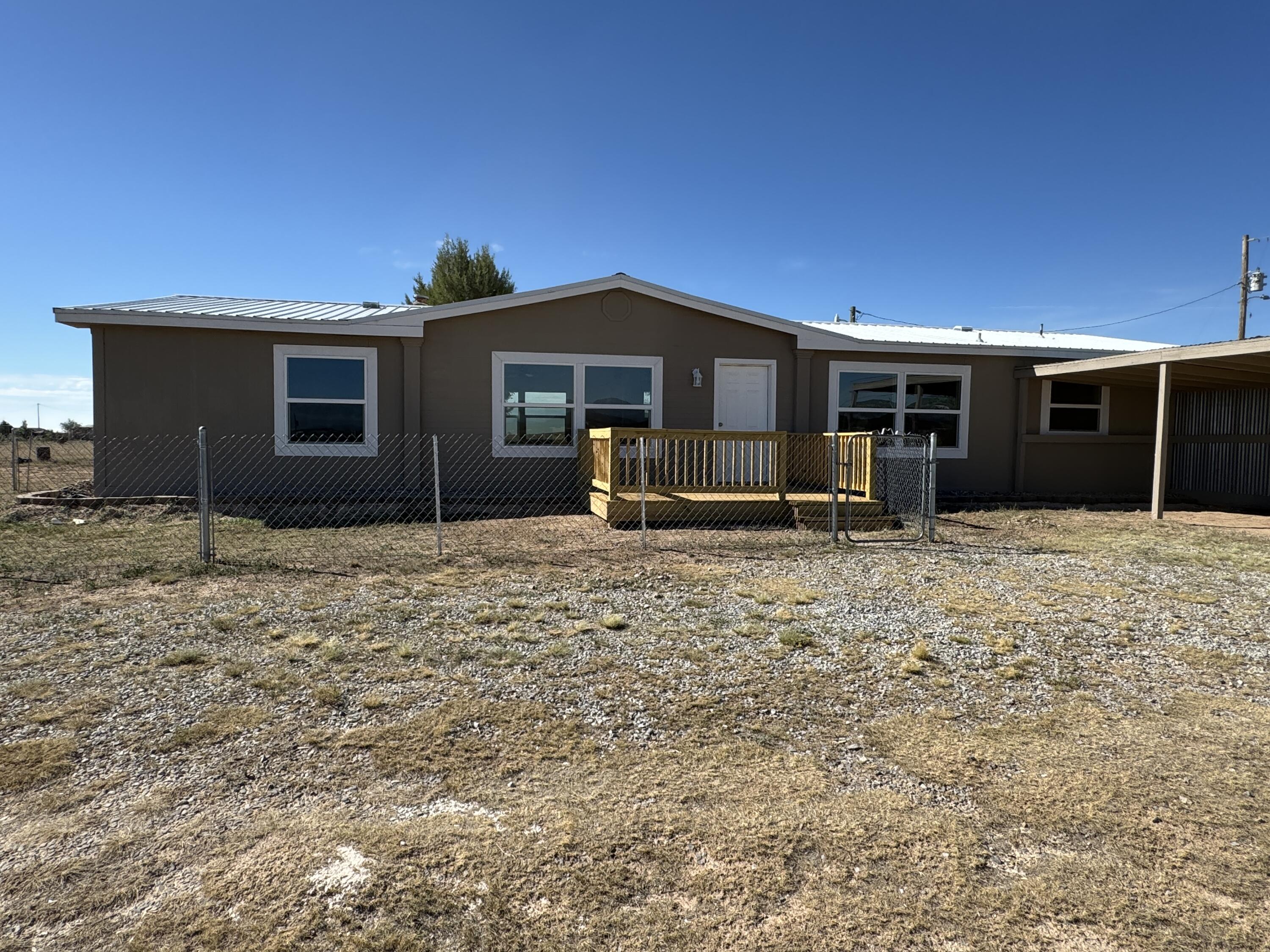 Photo 3 of Manufactured home for sale at 21 Chavez Rd, Moriarty, NM 87035 | MLS# 1109589 | Listing updated on 2026-10-21