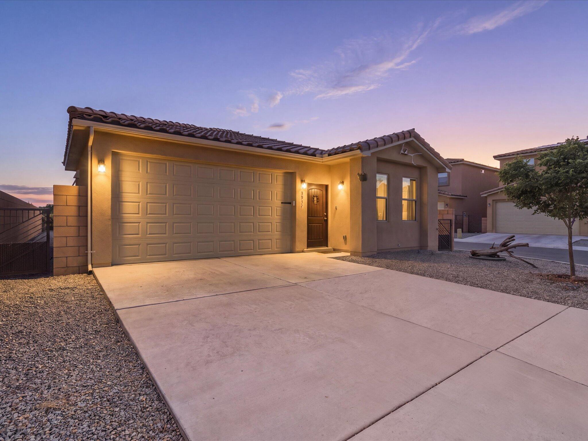Photo 1 of Single family home for sale at 3932 Jaxson Ln, Santa Fe, NM 87507 | MLS# 1109615 | Listing updated on 2026-09-03