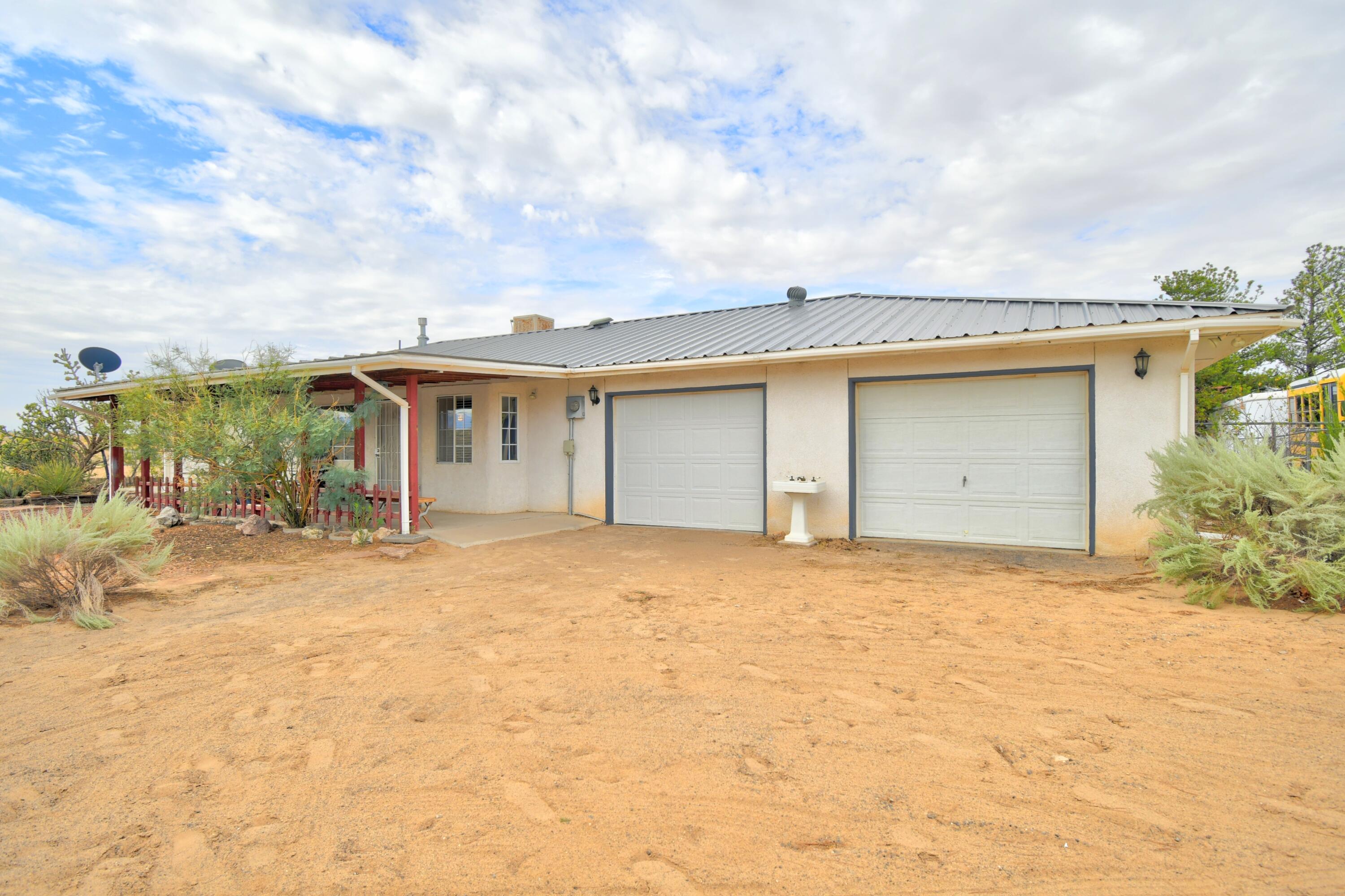 1st image of 21 San Fernando Ave, Los Lunas, NM 87031 | MLS# 1109657