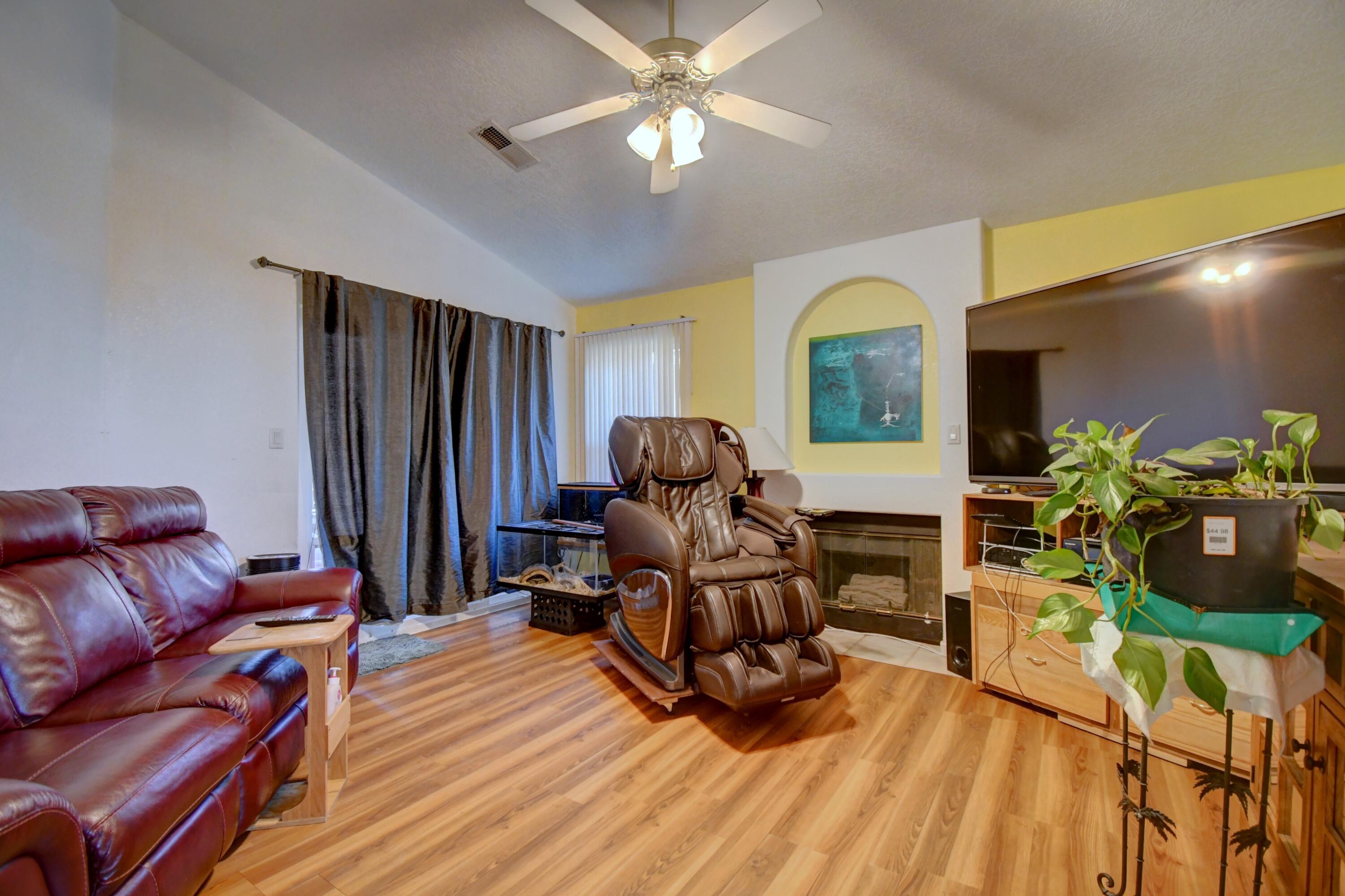 4th image of 1319 Duskfire Dr Nw, Albuquerque, NM 87120 | MLS# 1109659