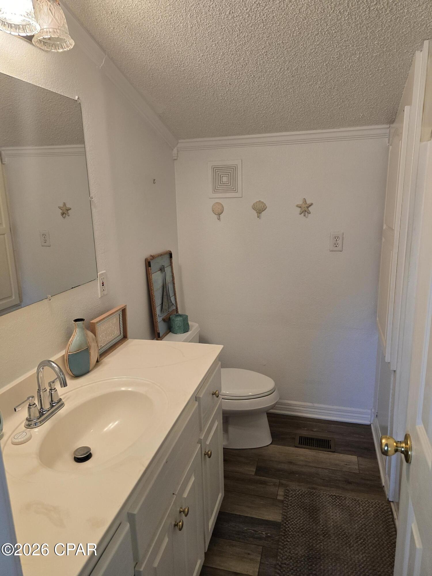 733 Shark Drive, Panama City Beach, FL 32408 thumbnail, photo 14 of 20