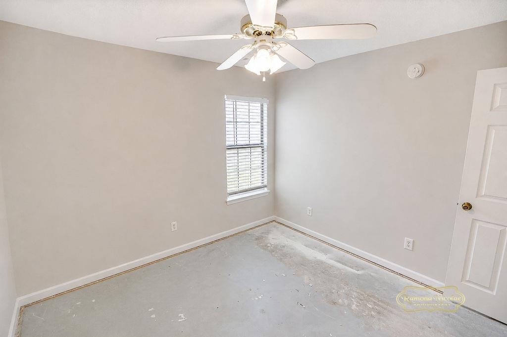 2620826 | Photo 24