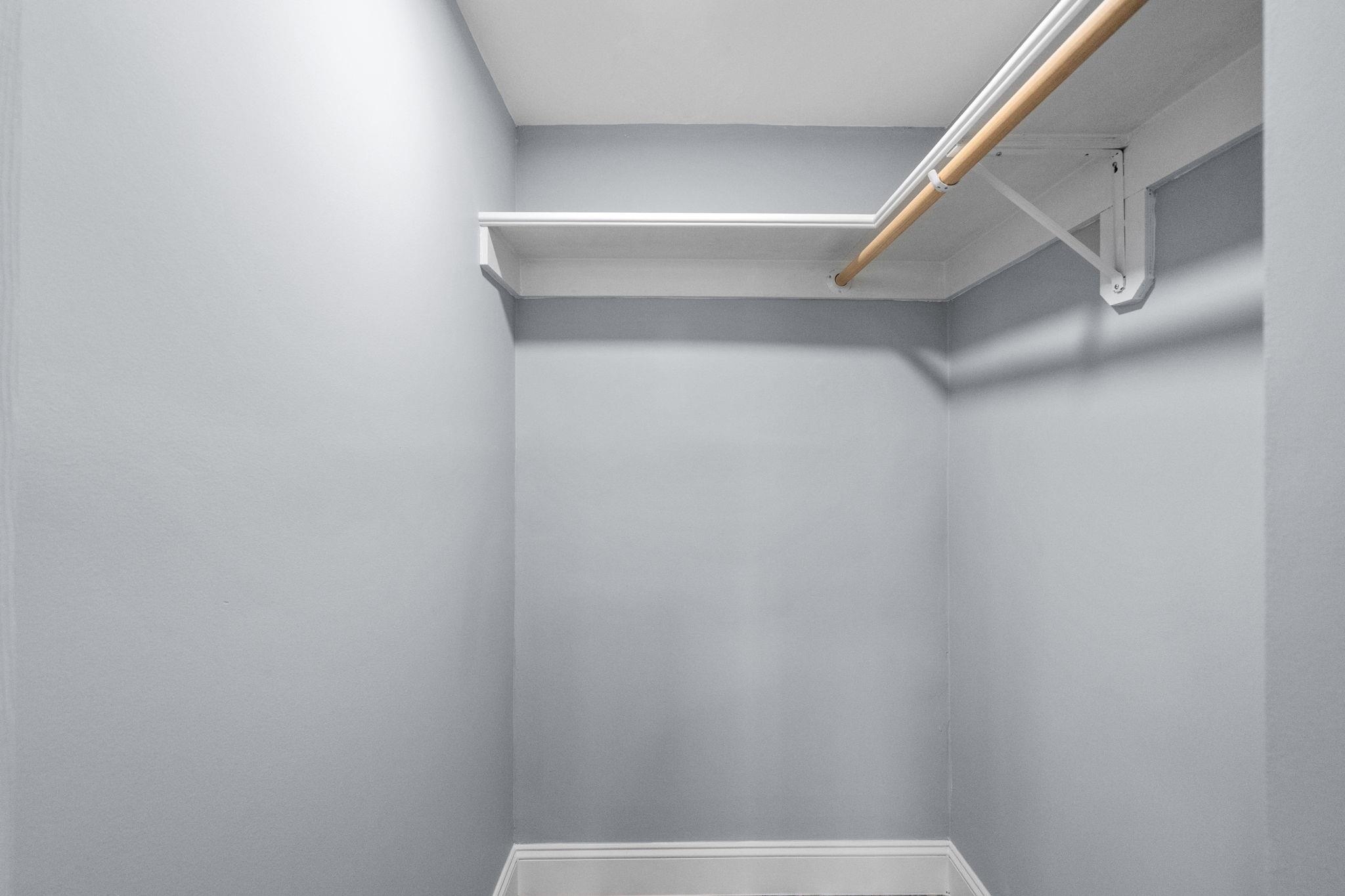 2620833 | Photo 33