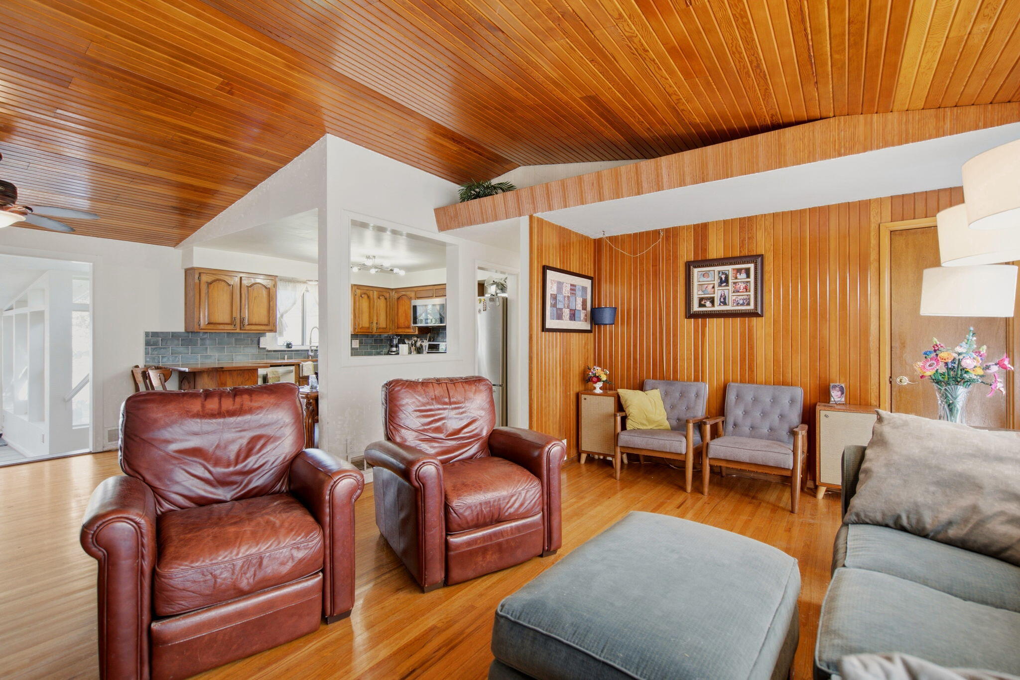 2nd image of 2812 Cardenas Dr Ne, Albuquerque, NM 87110 | MLS# 1109708