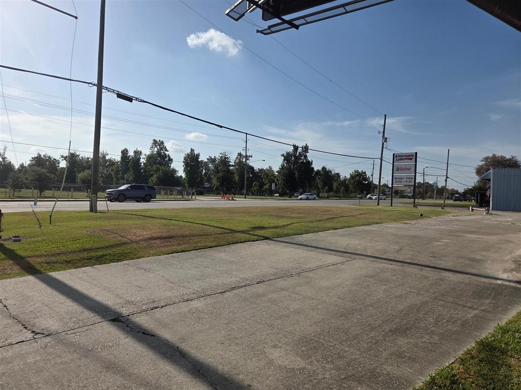 Nelson Road — photo 4