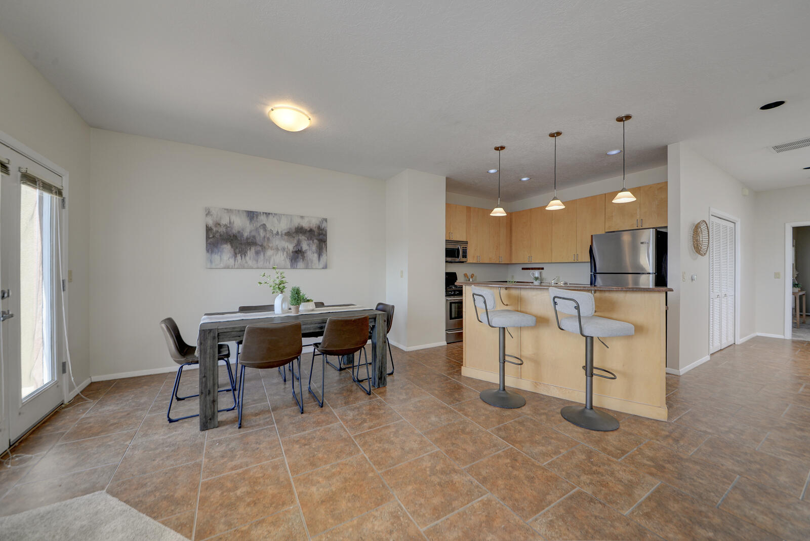 Photo 3 of Townhouse for sale at 332 Valverde Dr Se, Albuquerque, NM 87108 | MLS# 1109721 | Listing updated on 2026-10-07