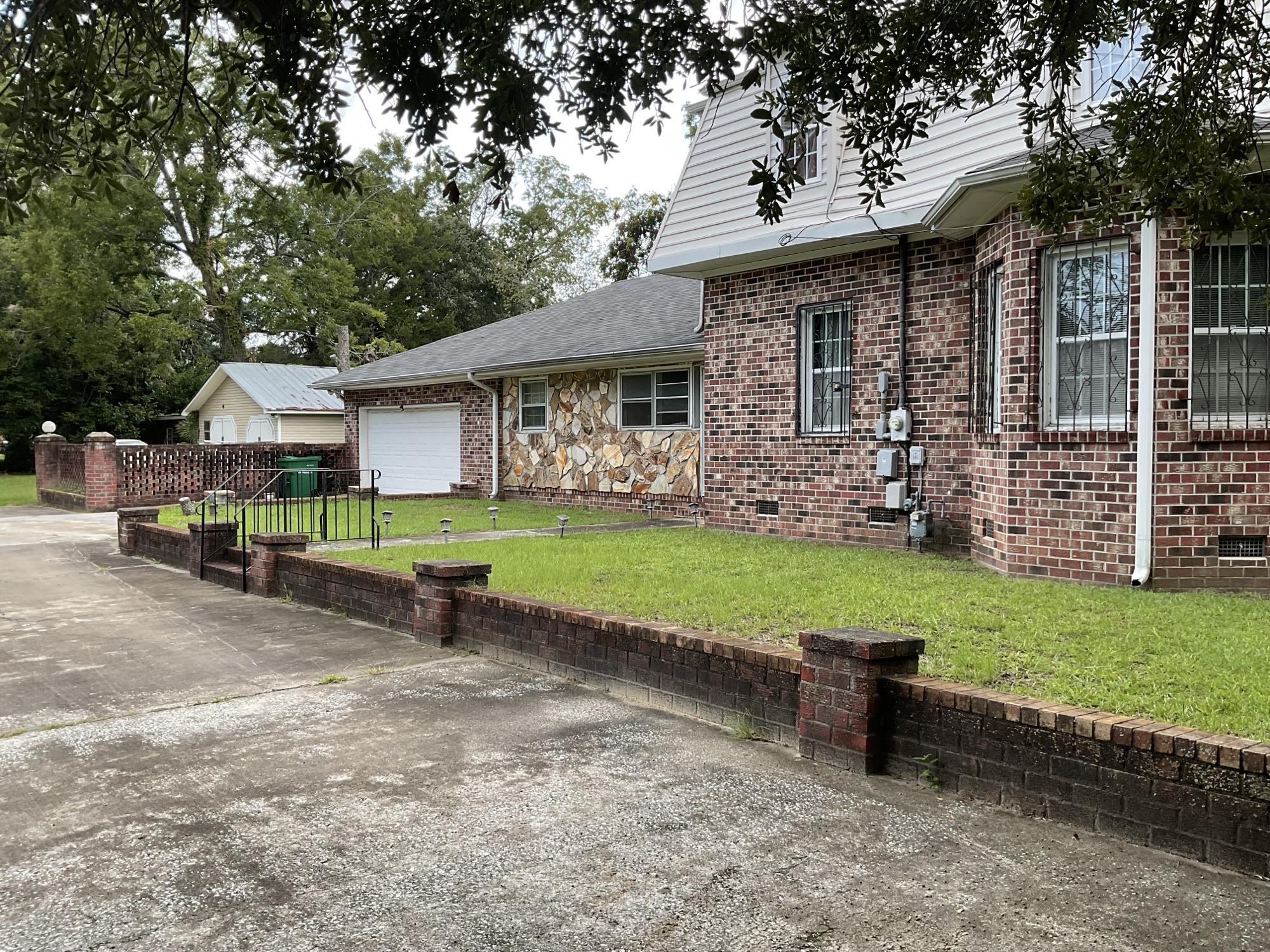 3rd image of 1617 Emanuel St, Georgetown, SC 29440 | MLS# 2620875