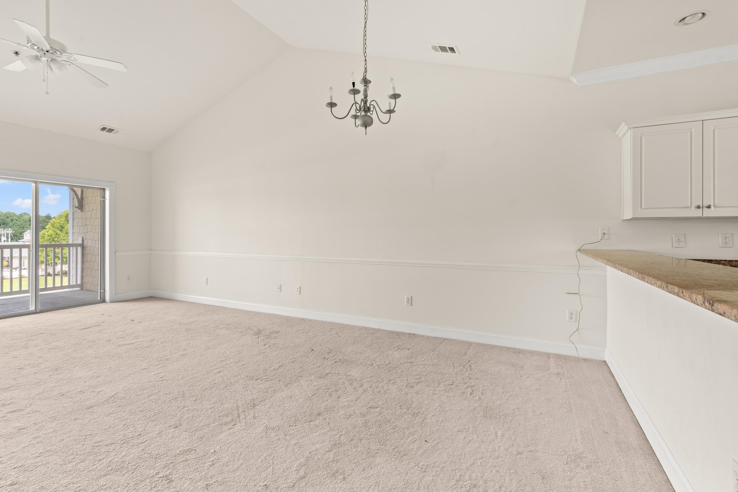 2620896 | Photo 10