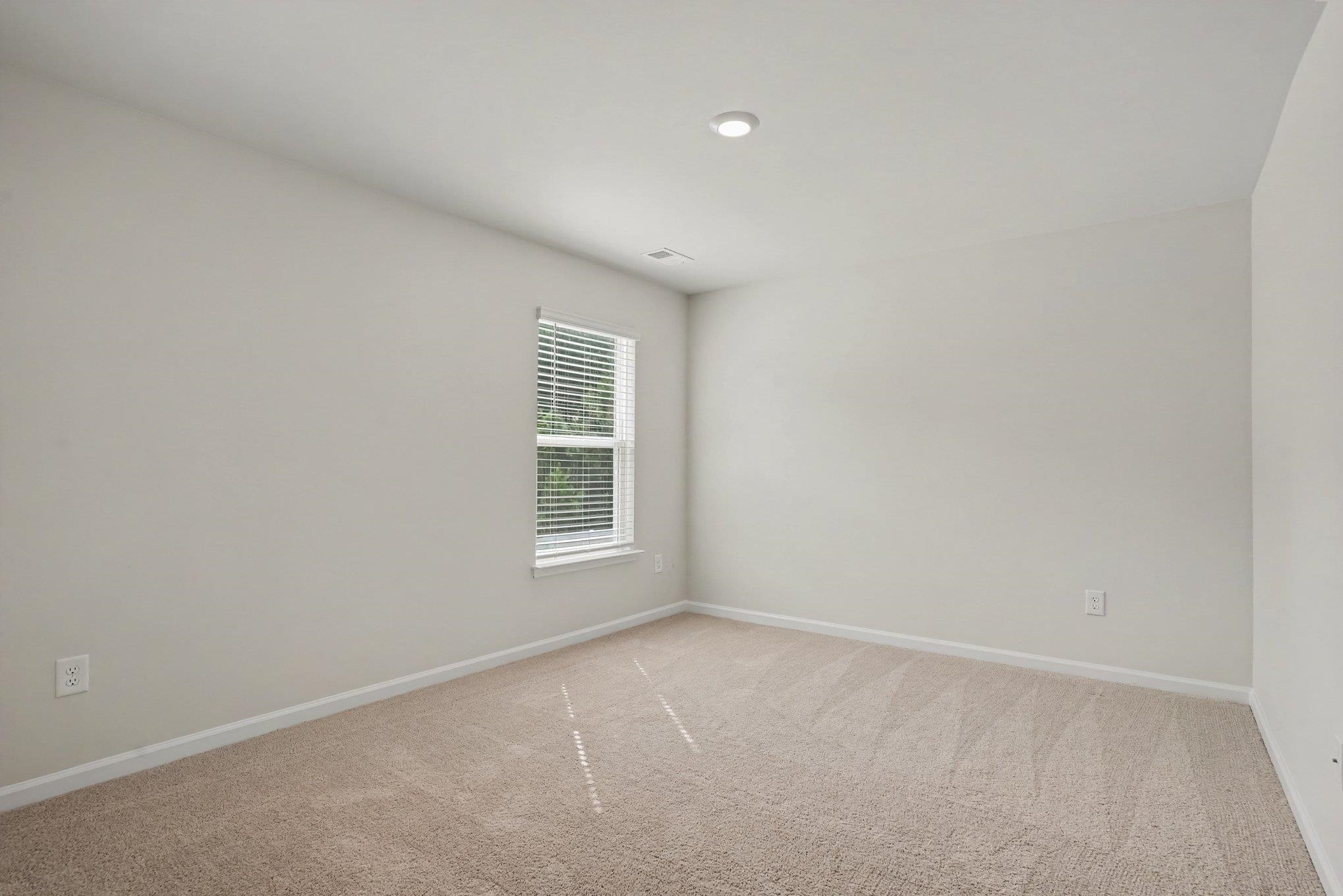 2620976 | Photo 25