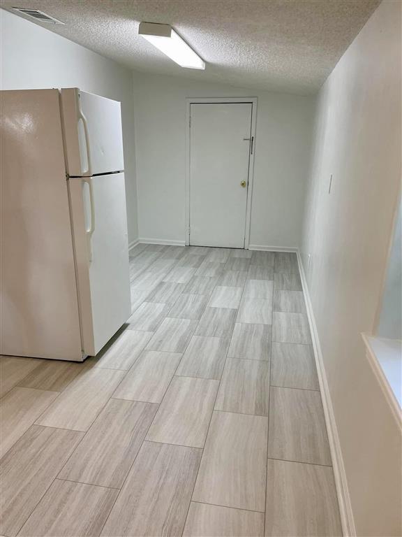 321 W Parish Road — photo 3