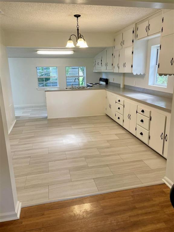 321 W Parish Road — photo 4