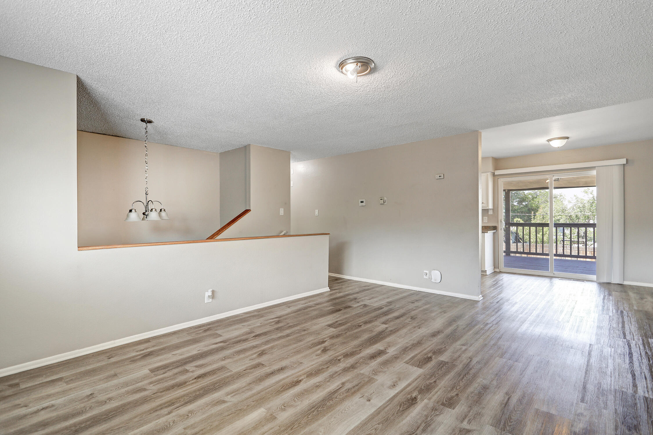 Photo 3 of Sale Pending at 1725 Hiawatha Dr Ne, Albuquerque, NM 87112 | MLS# 1109816 | Listing updated on 2026-10-26