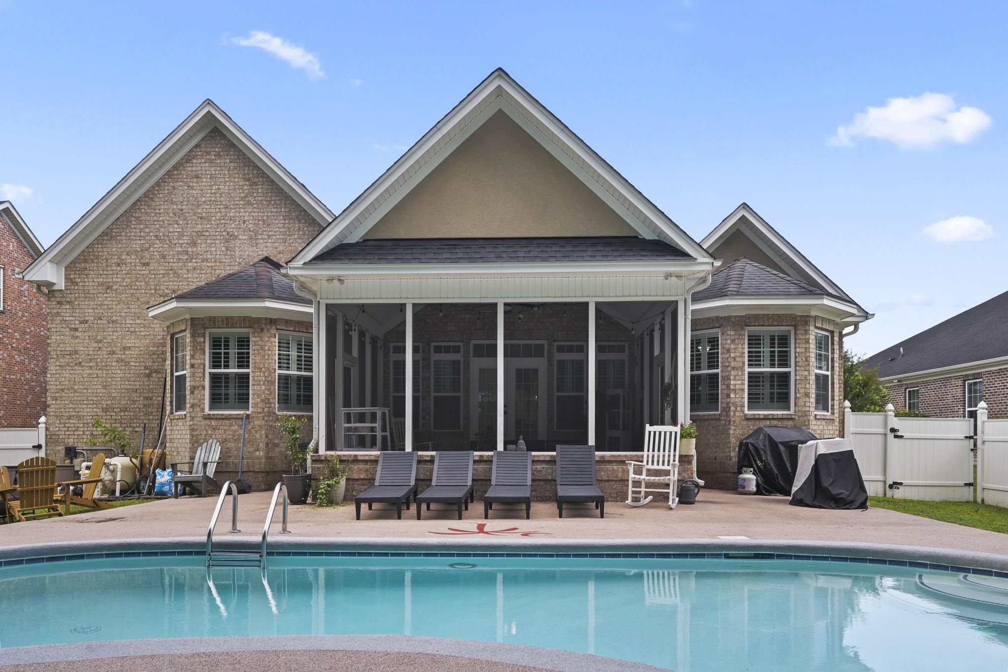 2nd image of 924 Henry James Dr, Myrtle Beach, SC 29579 | MLS# 2621085