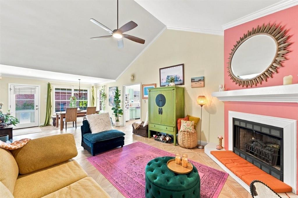 2511 Peace Drive — photo 2