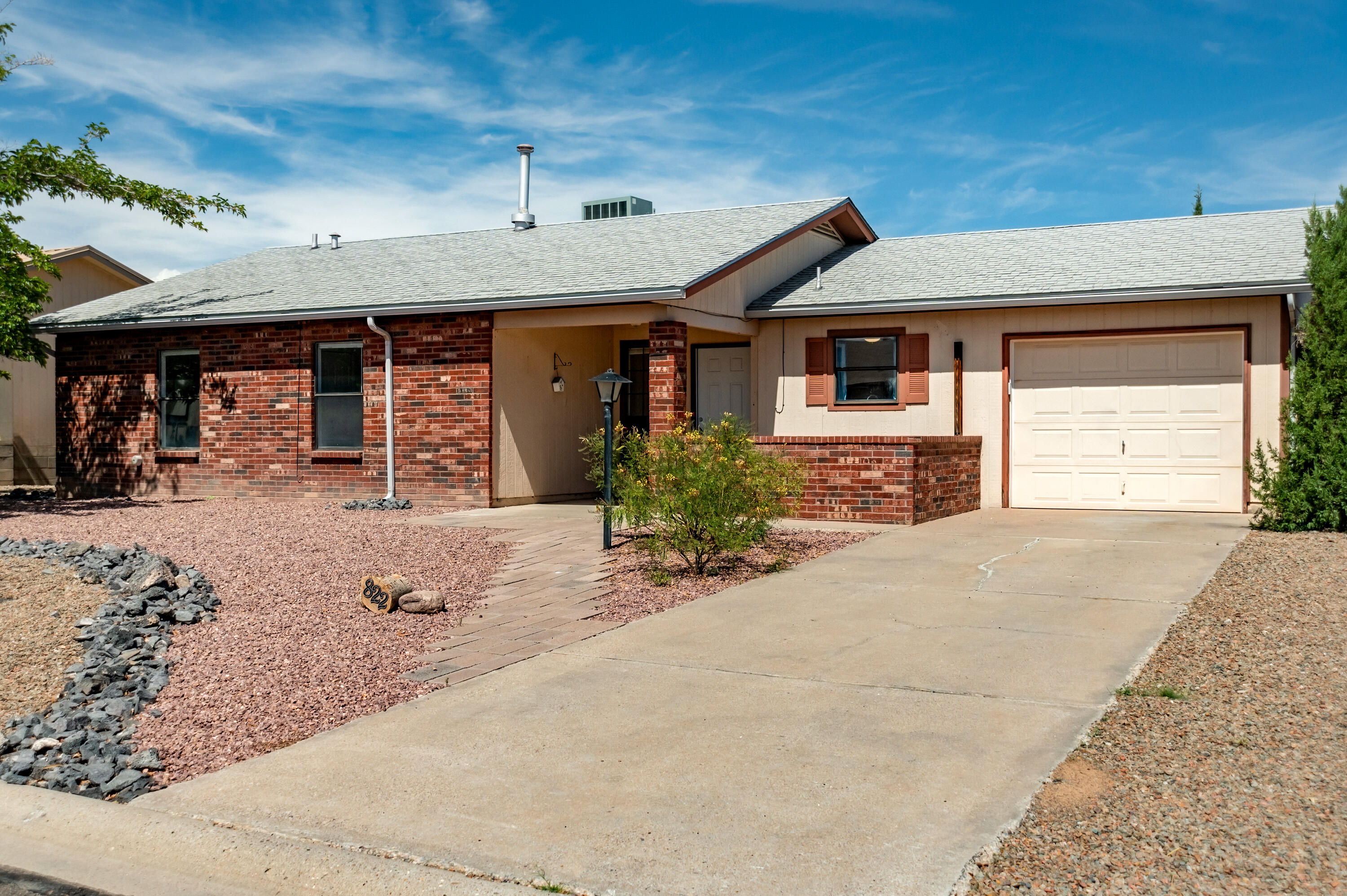 1st image of 822 Buckboard Rd Se, Rio Rancho, NM 87124 | MLS# 1109834