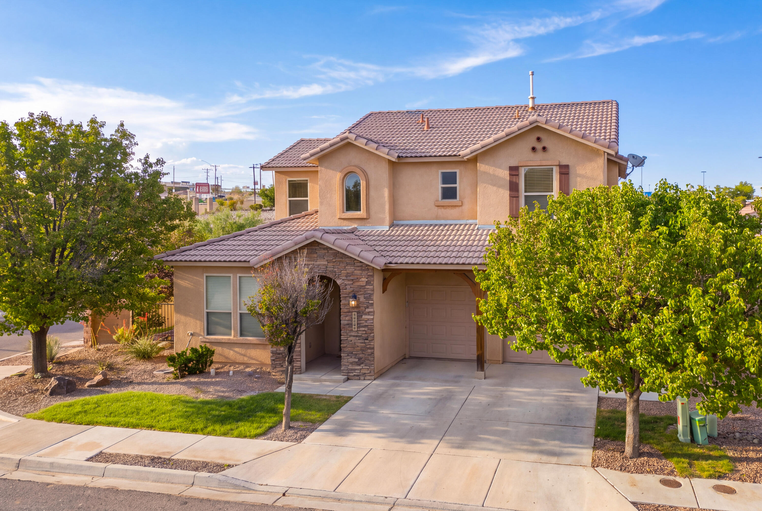 1290 La Fonda Street, Bernalillo NM 87004