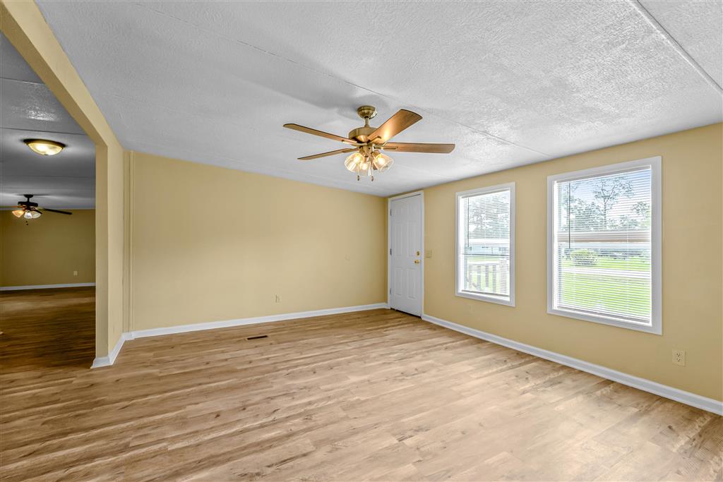 2789 Avondale Street — photo 4