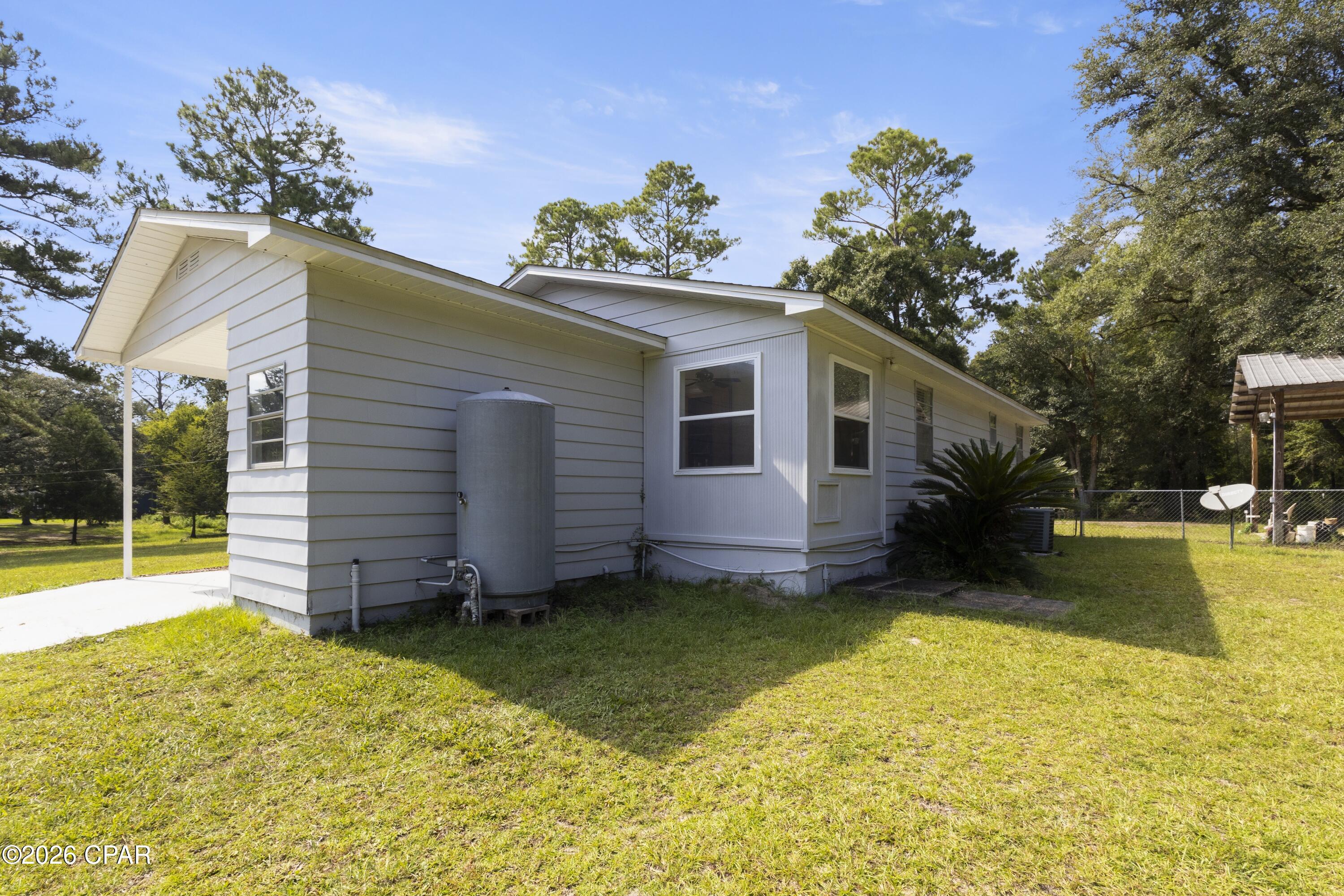 30th image of 825 Jones Ct, Chipley, FL 32428 | MLS# 794617