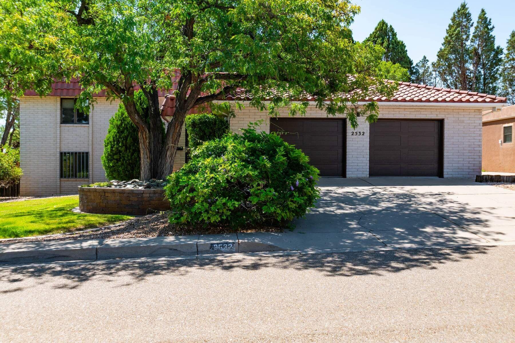 Photo 1 of Single family home for sale at 2532 N Harold Pl Ne, Albuquerque, NM 87106 | MLS# 1109865 | Listing updated on 2026-09-17