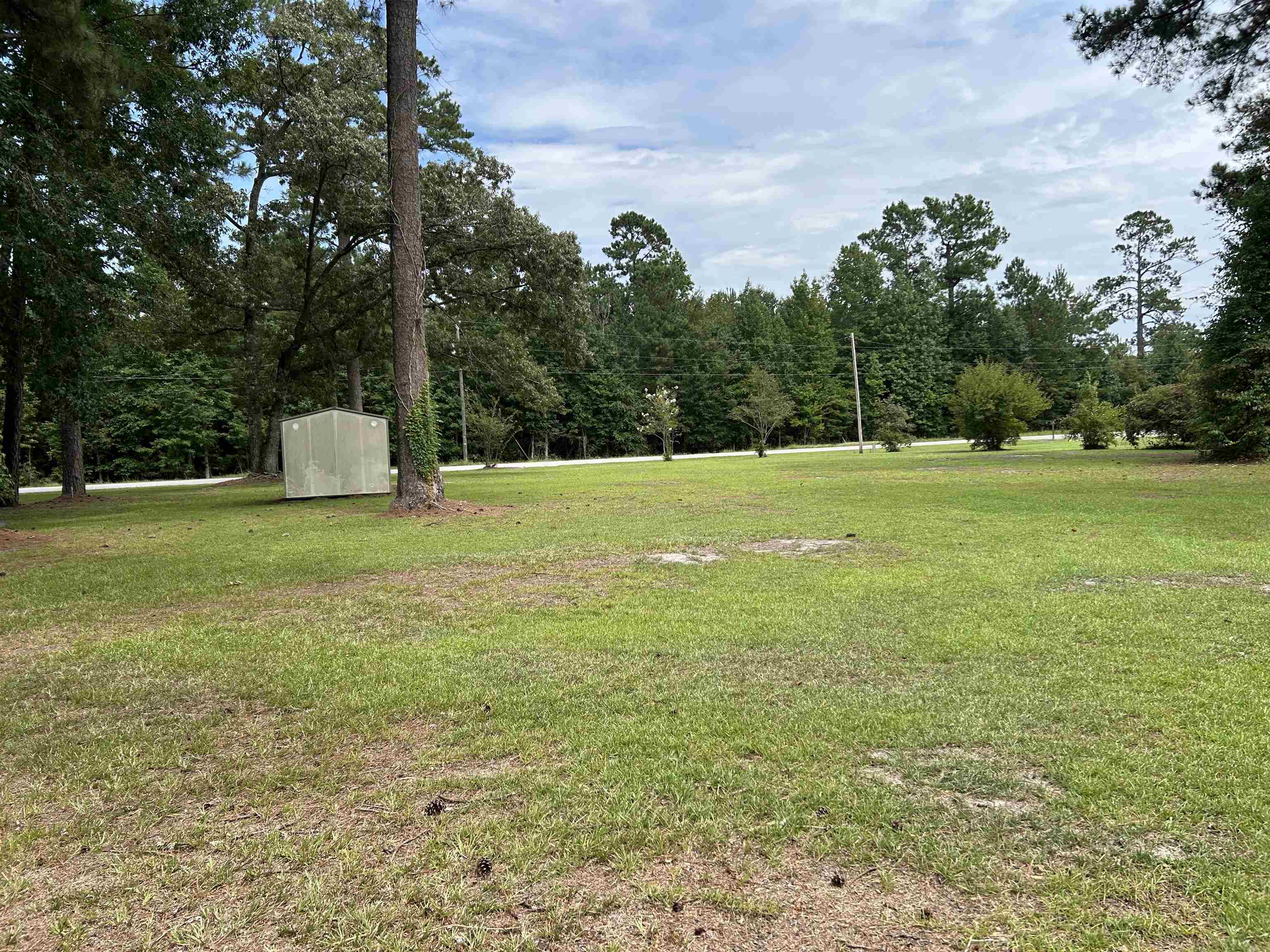 1st image of 3686 Creek Rd, Lake City, SC 29560 | MLS# 2621260