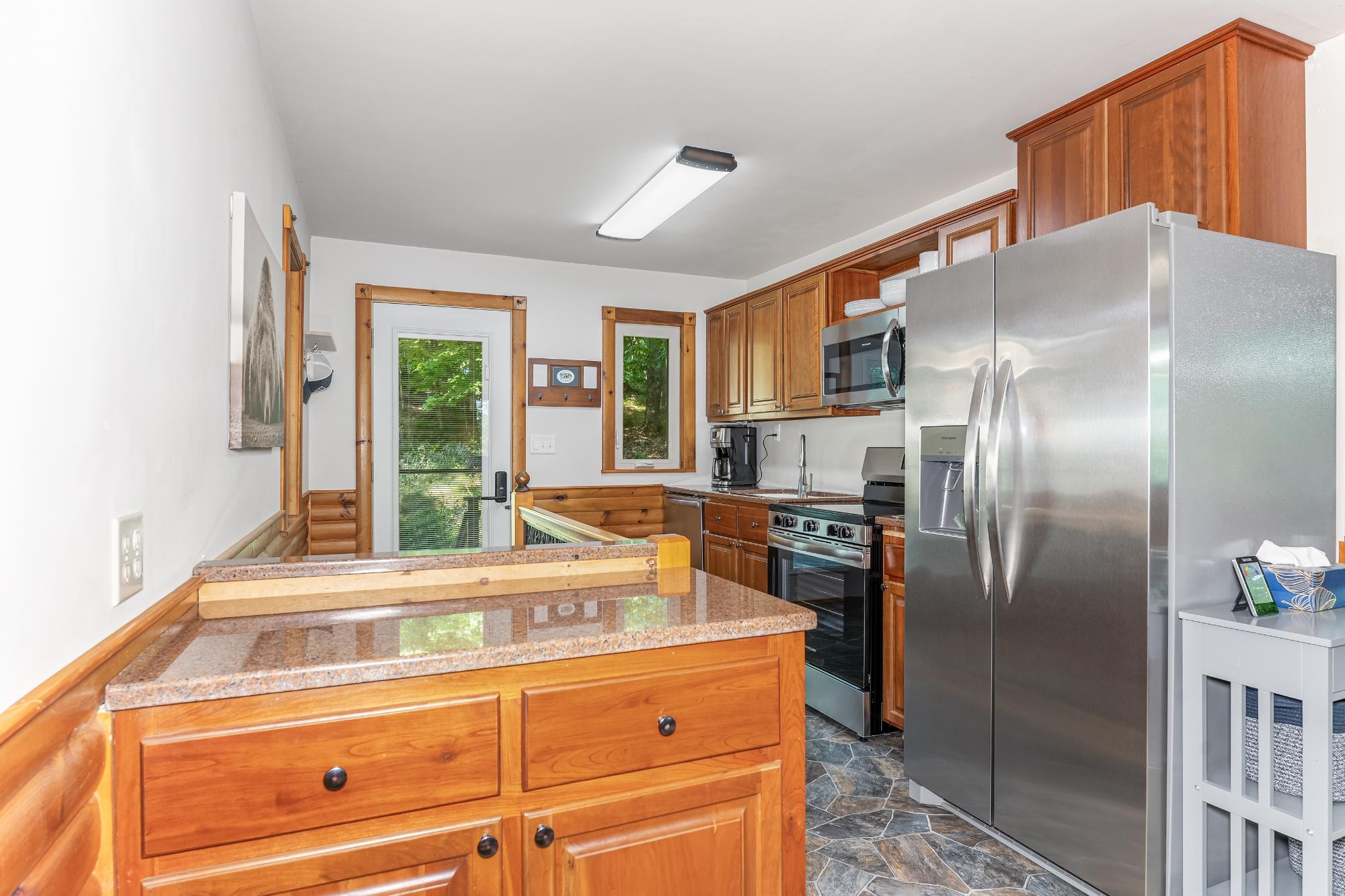 North Twin Lake Property 4418 Towering Pine Trl Photo 6