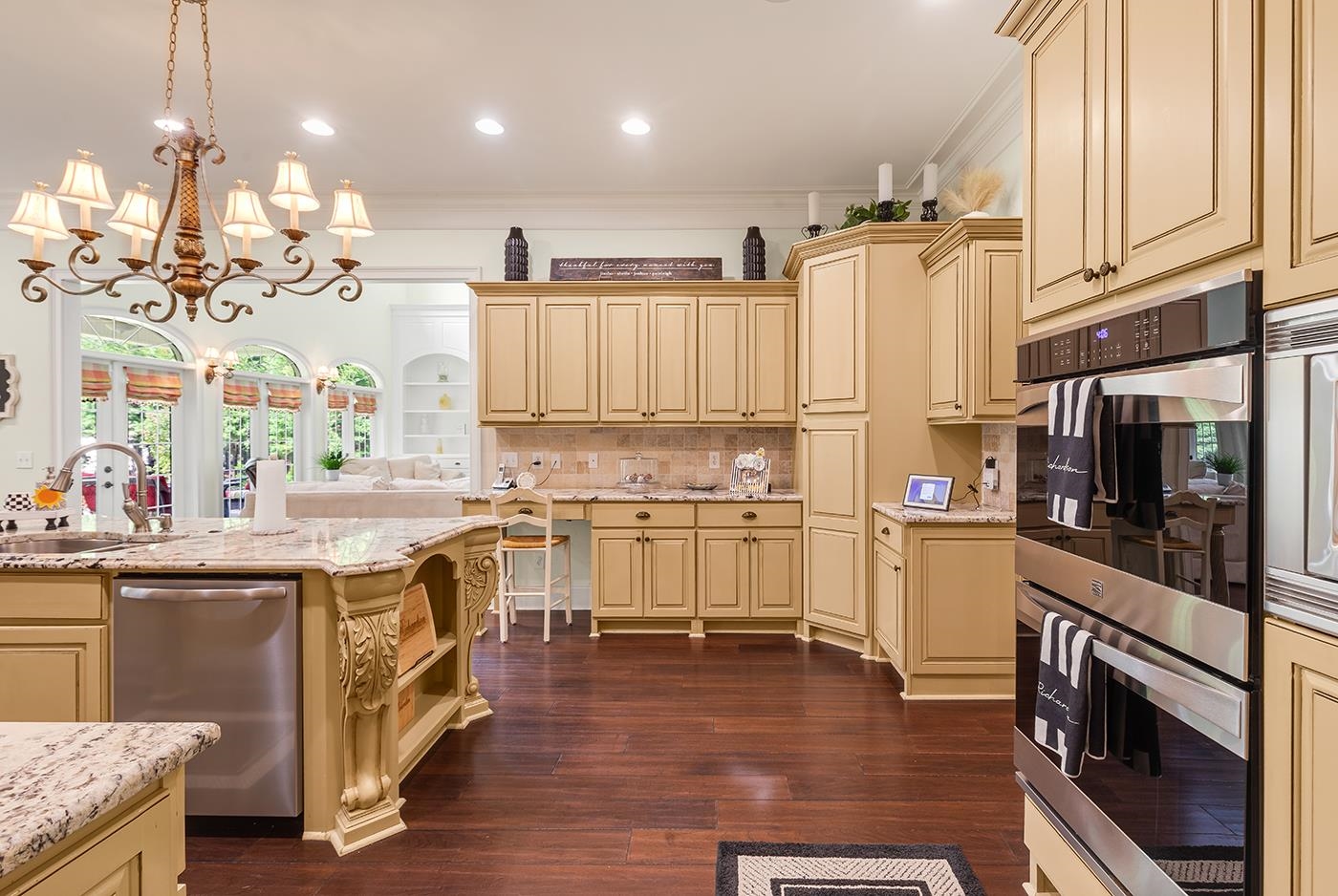 2621364 | Photo 33