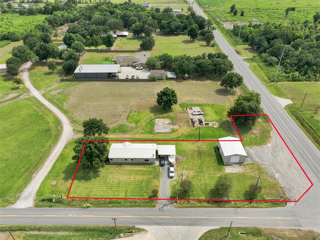 7789 Highway 1133