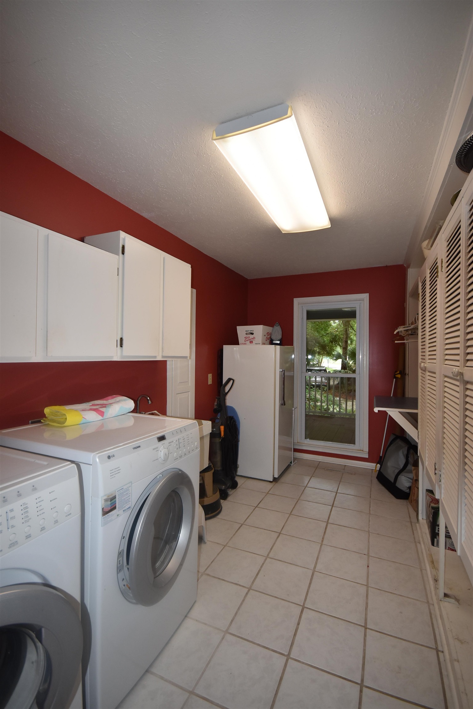 2621411 | Photo 22