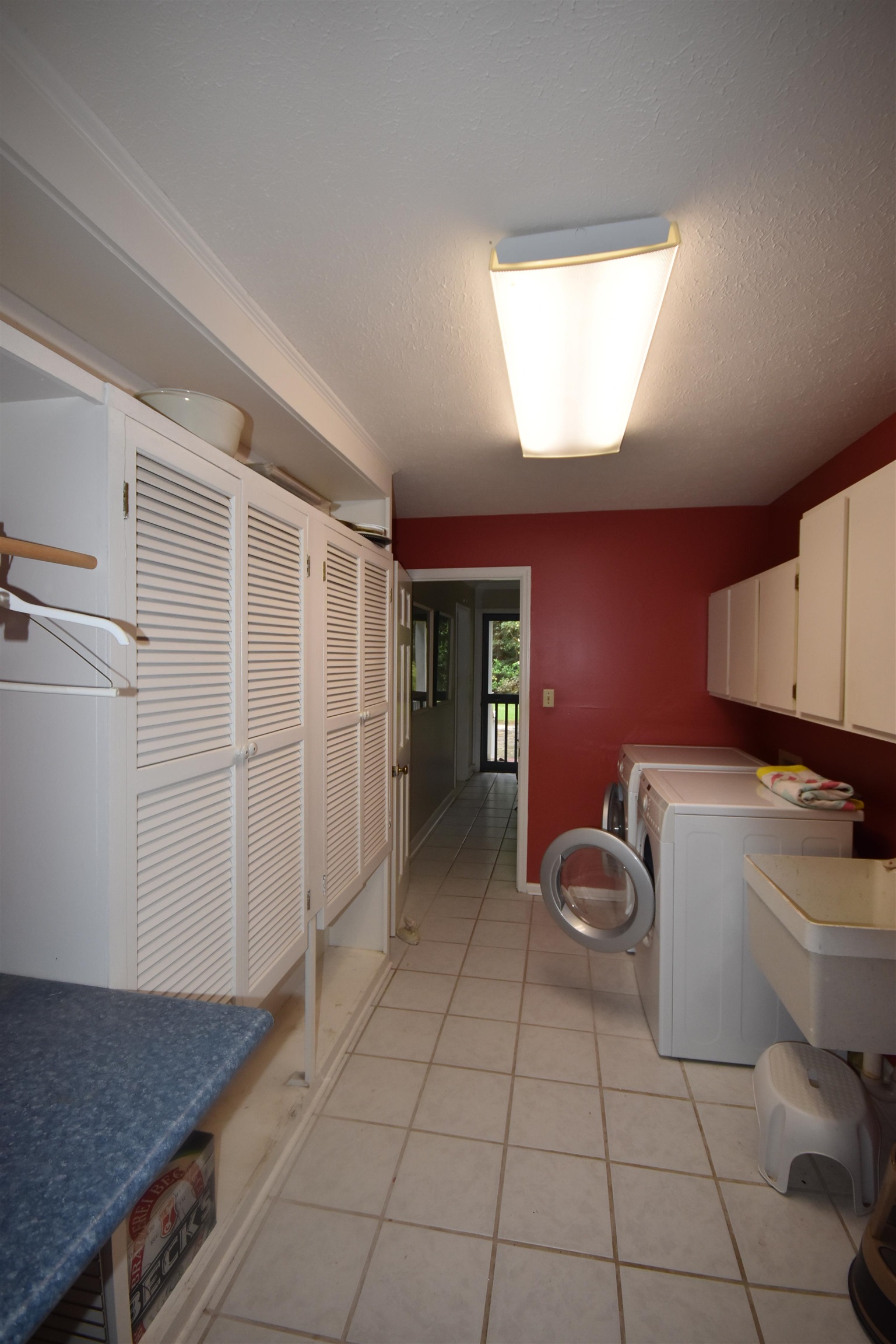 2621411 | Photo 23