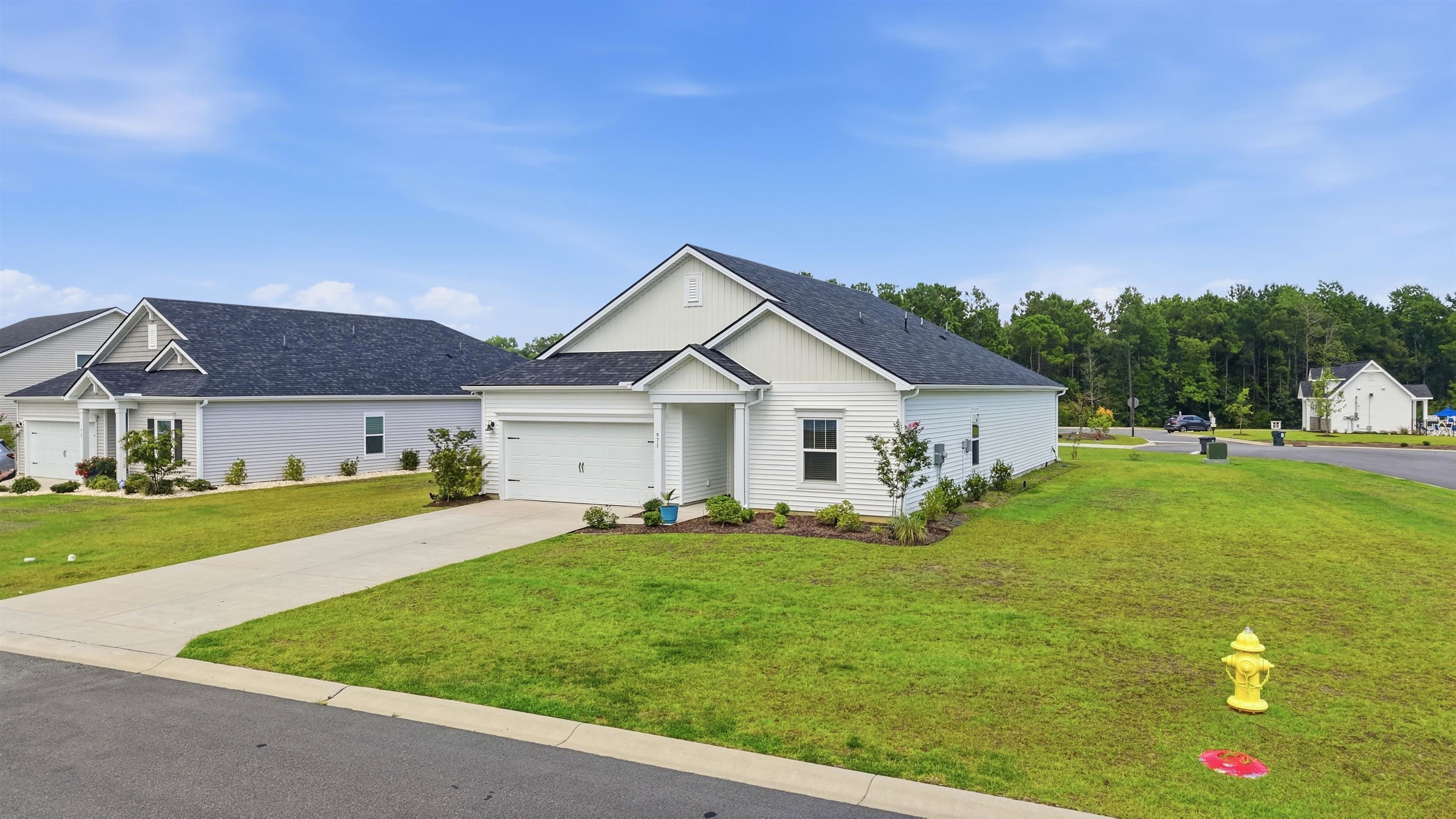 2621489 | Photo 2